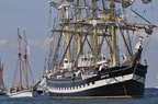 Die "Kruzenshtern" (ehemals Padua!) vor Warnemünde (einlaufend).