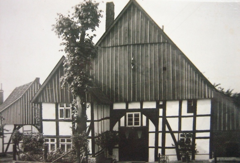 Hauptstr 29 2 Stecker.JPG